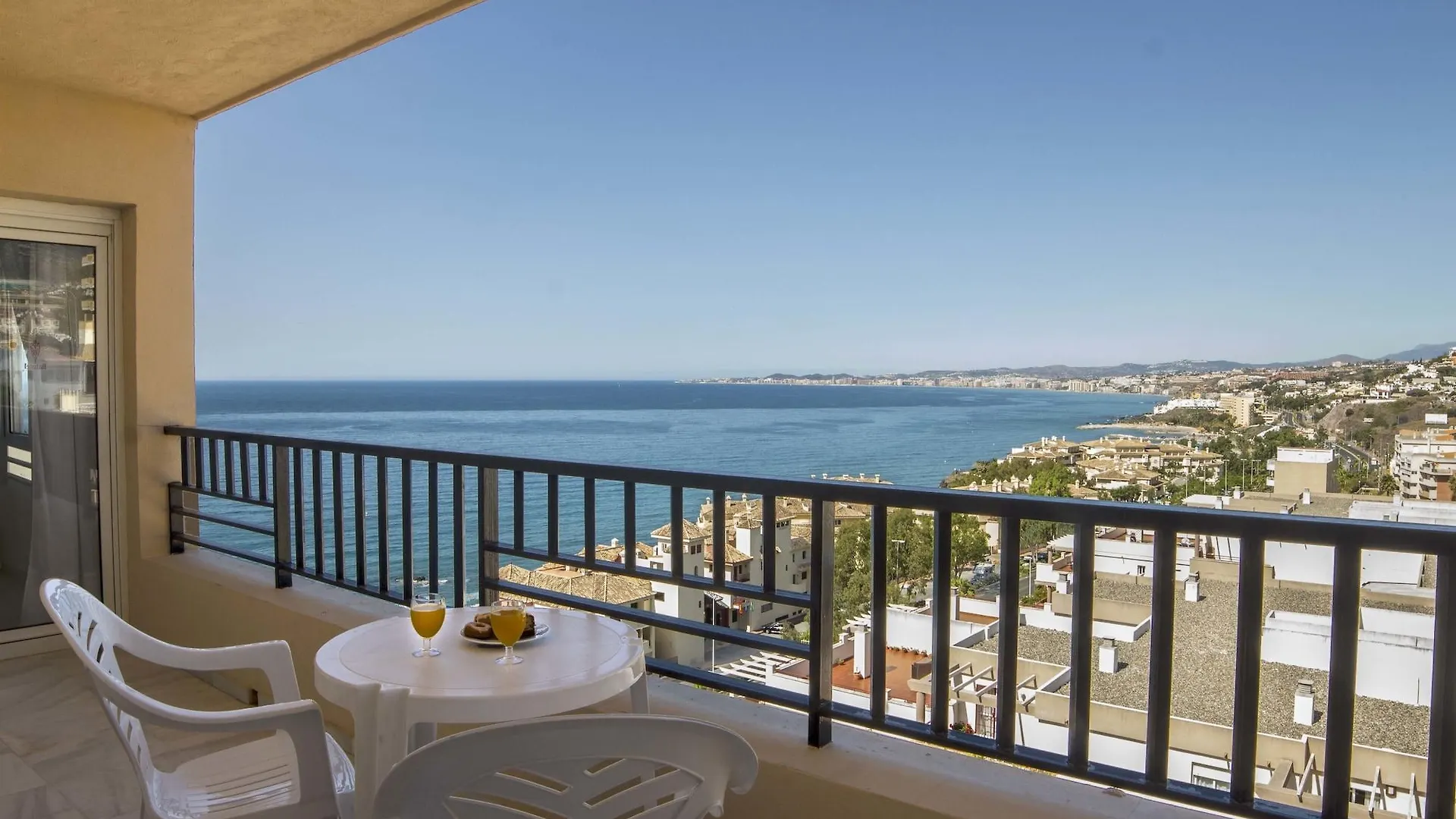 First Flatotel Internacional Benalmadena 3*,  Spain