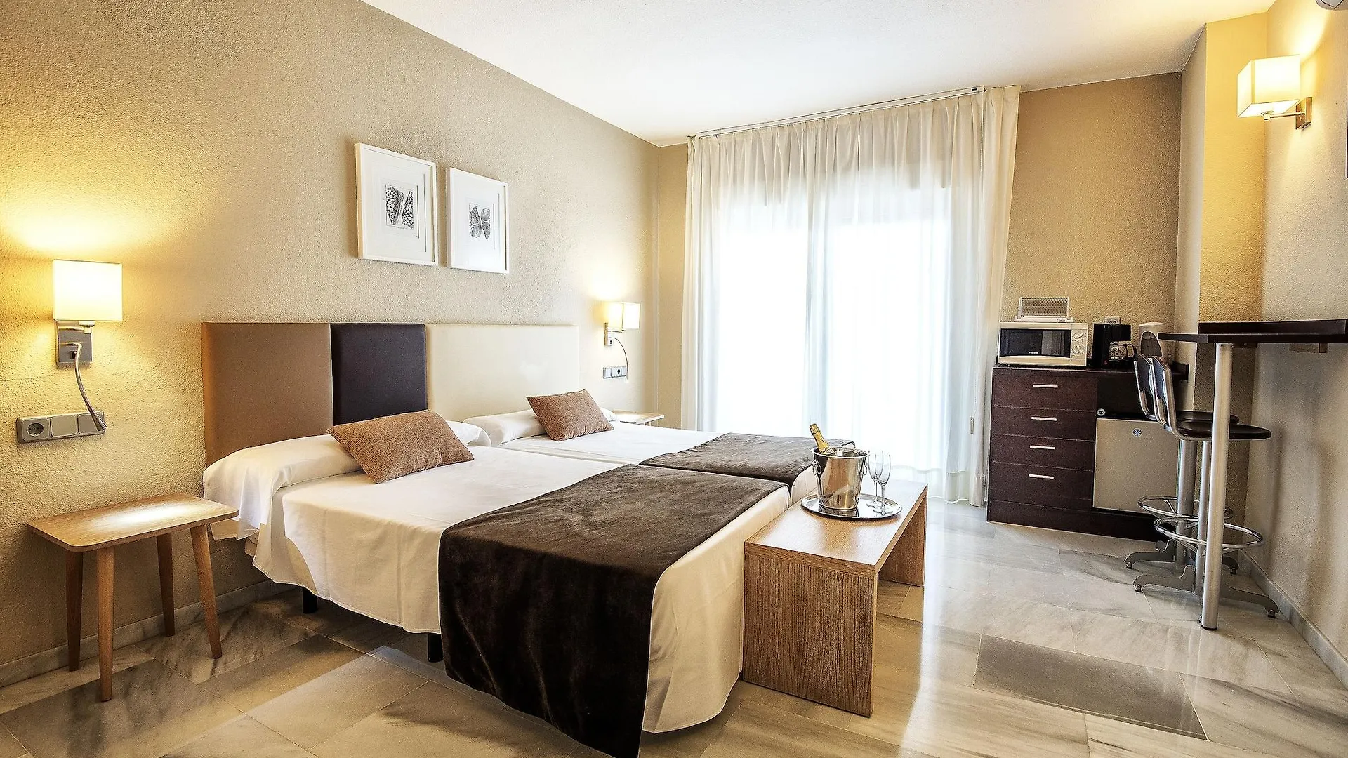 *** Hotel First Flatotel Internacional Benalmadena Spain